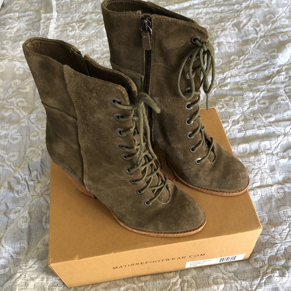 Ladies bootie